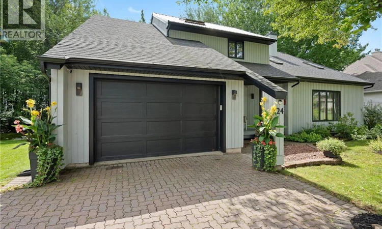 24 Morewood Crescent