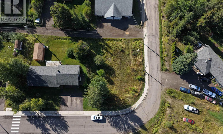 LOT-19 9th Avenue