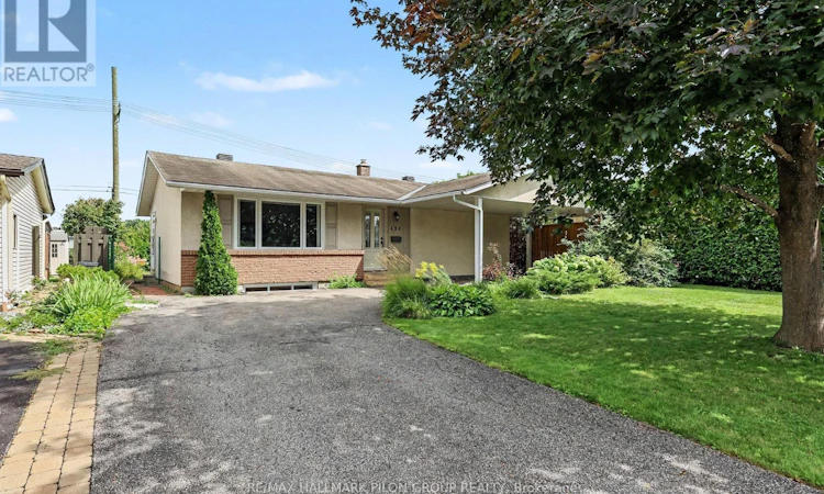 496 Tisdale Crescent