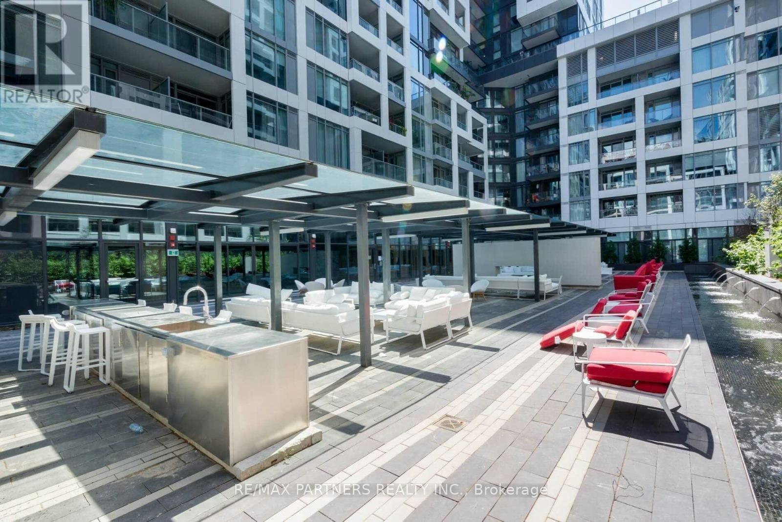1403 27 Bathurst Street W, Toronto, ON, M5V 2P1 - 7