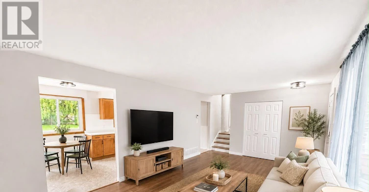 A (UPPER-504 Sixth Street, Collingwood, ON, L9Y 1Z9 - 2