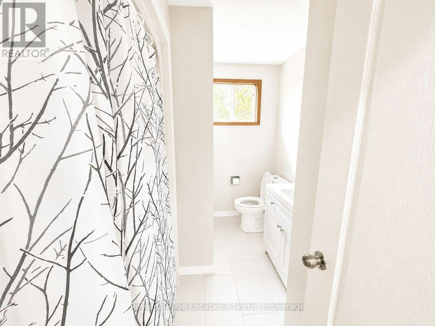 A (UPPER-504 Sixth Street, Collingwood, ON, L9Y 1Z9 - 9