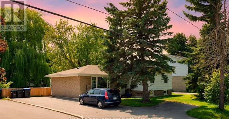 A (UPPER-504 Sixth Street, Collingwood, ON, L9Y 1Z9