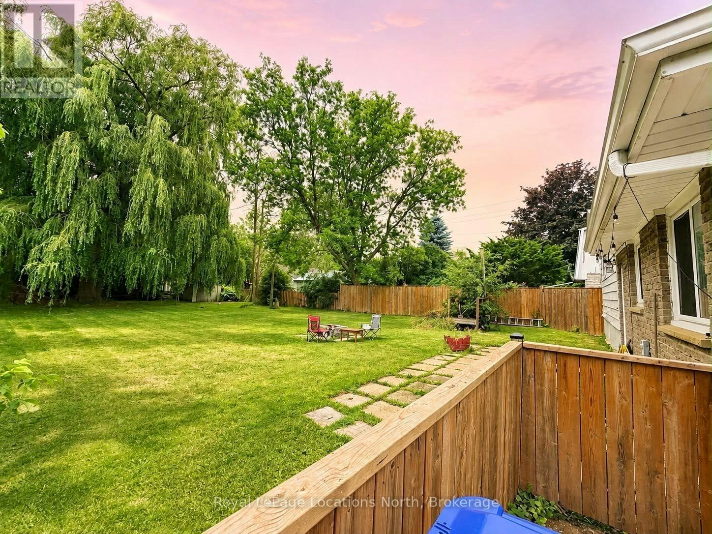 A (UPPER-504 Sixth Street, Collingwood, ON, L9Y 1Z9 - 11