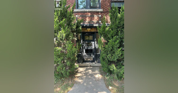 6-1265 King Street E, Hamilton, ON, L8M 1G7