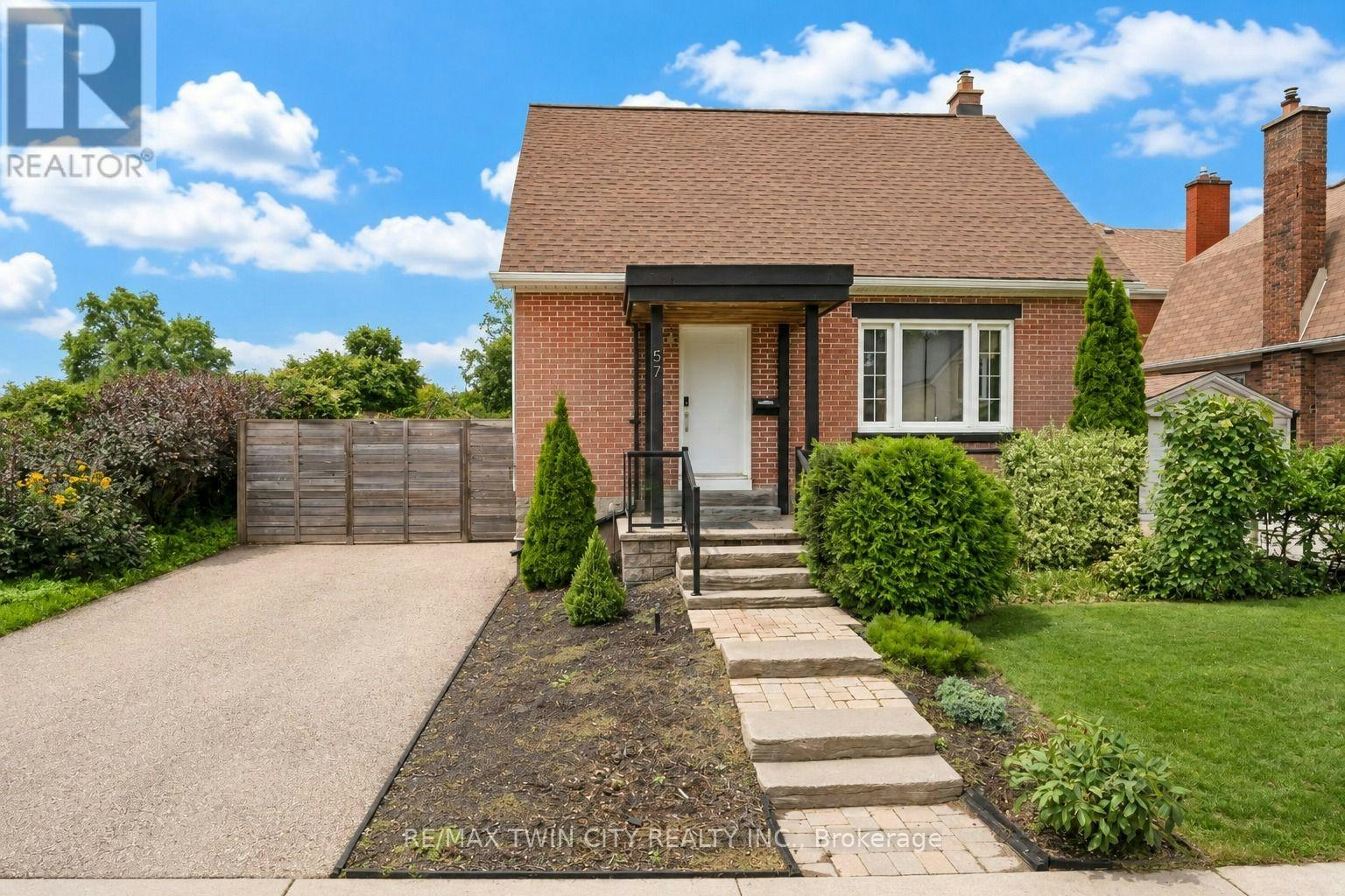 57 Peppler Street, Waterloo, ON, N2J 3C7
