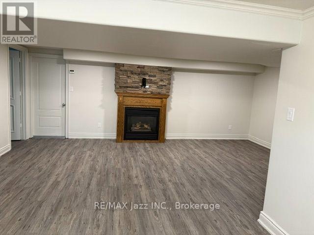 105 Scott Street, Whitby, ON, L1N 3L2 - 3