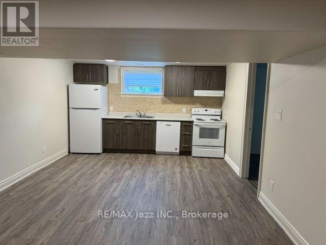 105 Scott Street, Whitby, ON, L1N 3L2 - 2