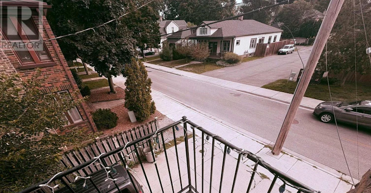 1-466 Dufferin Avenue, London, ON, N6B 1Z8 - 2