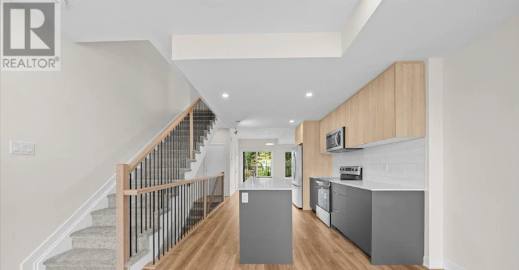 201 Antelope Private, Ottawa, ON, K2W 0C7 - 8