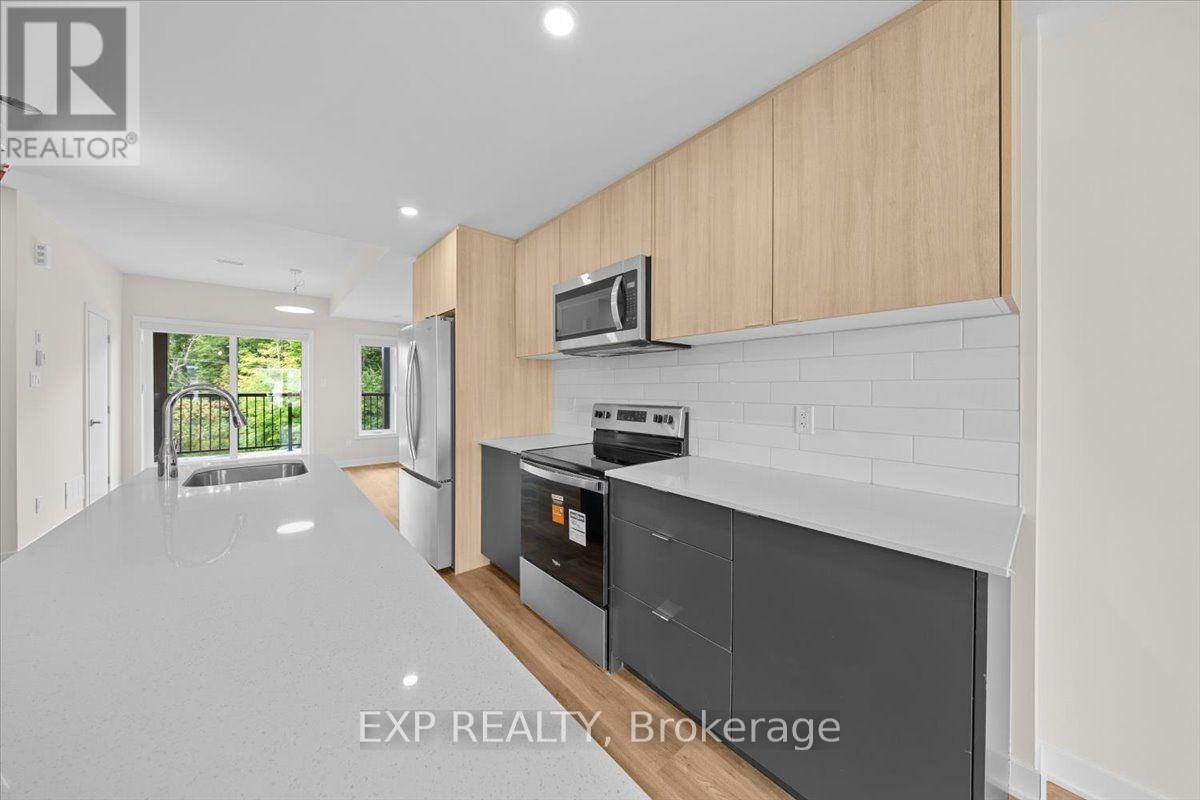 209 Antelope Private, Ottawa, ON, K2W 0C7 - 8