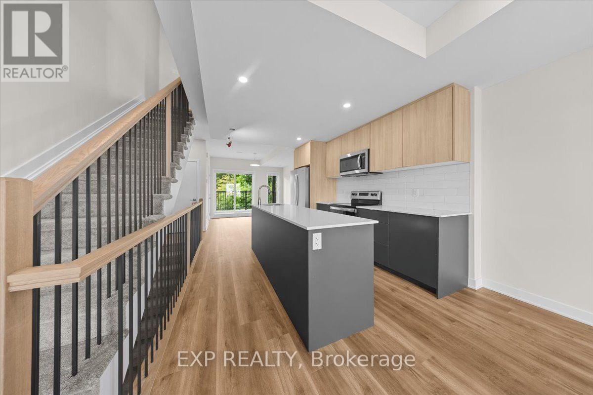 215 Antelope Private, Ottawa, ON, K2W 0C7 - 7