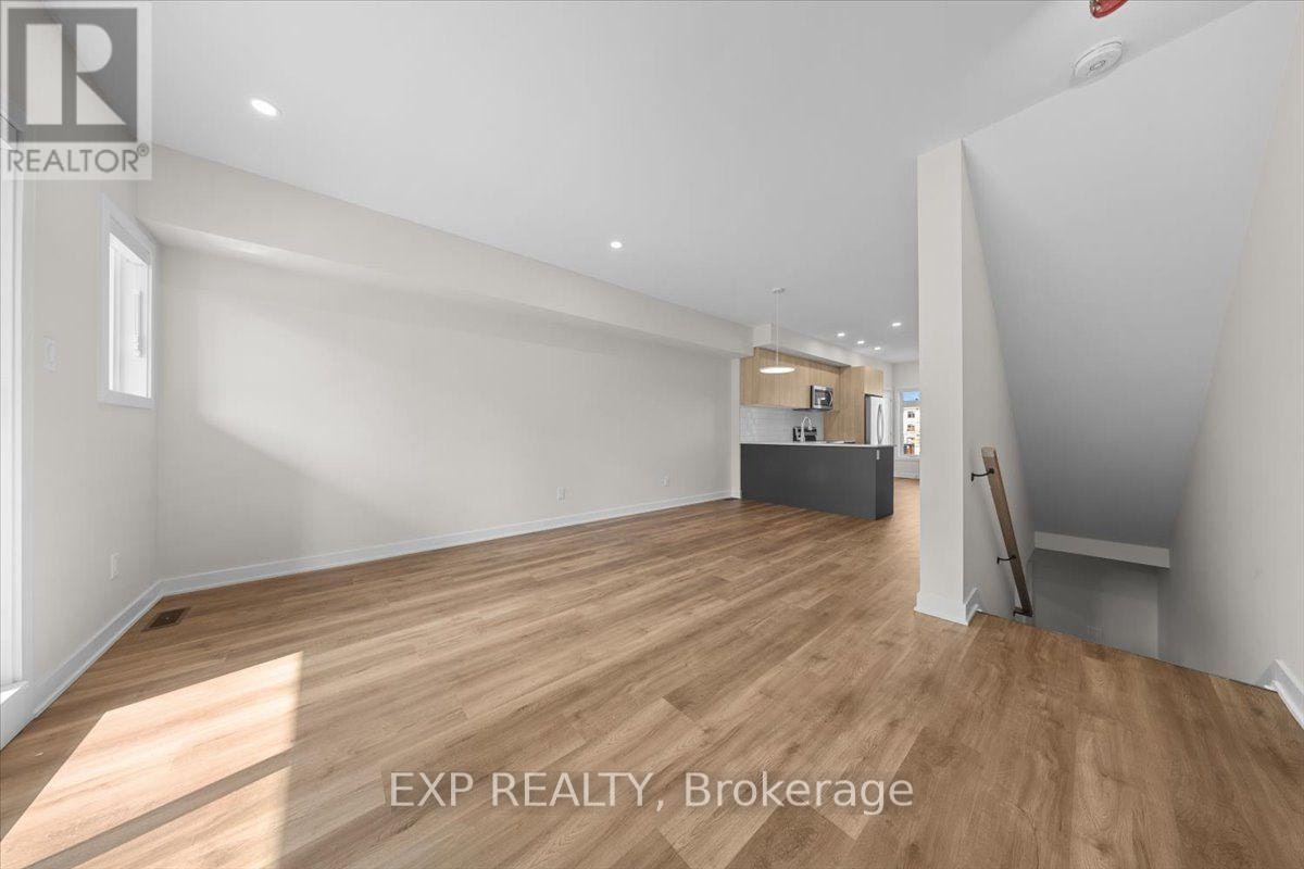 227 Antelope Private, Ottawa, ON, K2W 0C7 - 12