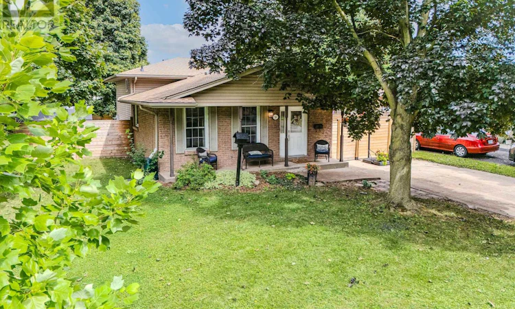 24 Greenmeadow Court