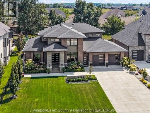 4200 Donato Drive, Lasalle, ON, N9H 0L5