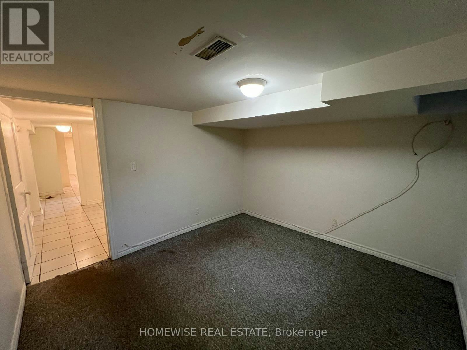 LOWER-261 Ossington Avenue, Toronto, ON, M6J 3A1 - 8