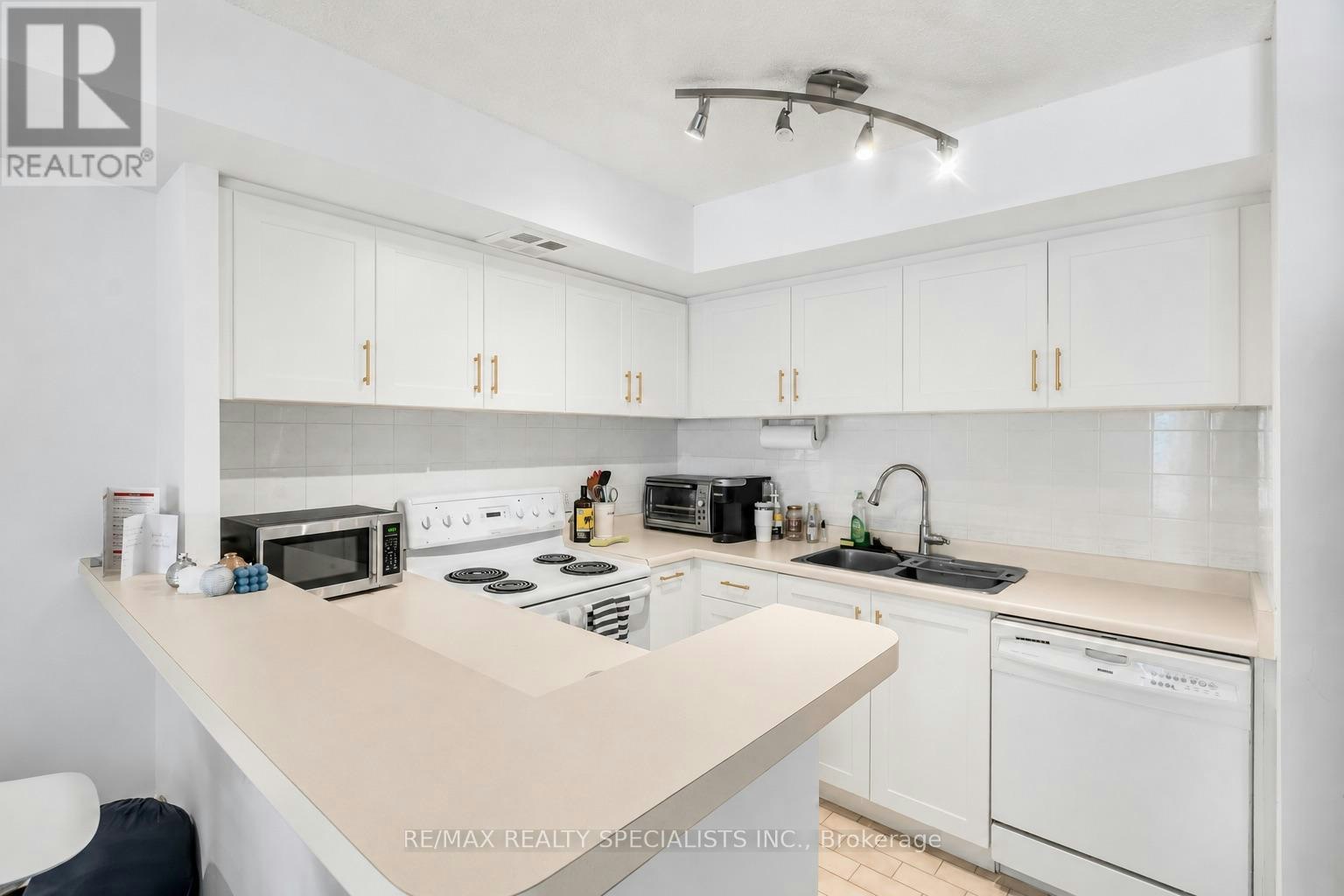 813-25 The Esplanade, Toronto, ON, M5E 1W5 - 7