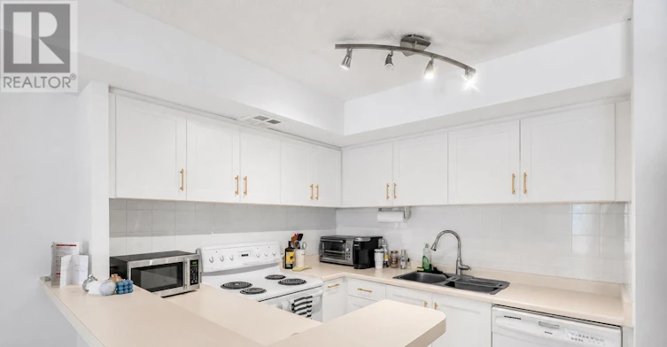 813-25 The Esplanade, Toronto, ON, M5E 1W5 - 7