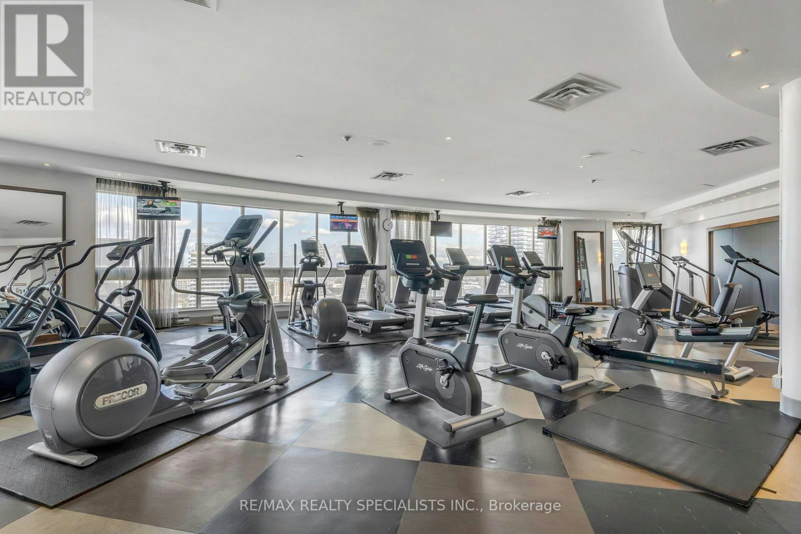 813-25 The Esplanade, Toronto, ON, M5E 1W5 - 26