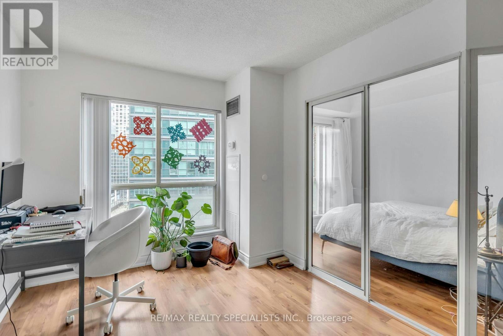 813-25 The Esplanade, Toronto, ON, M5E 1W5 - 11