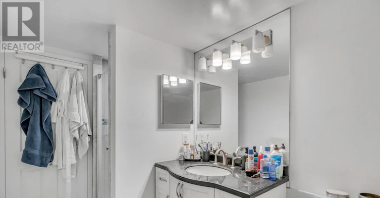813-25 The Esplanade, Toronto, ON, M5E 1W5 - 16