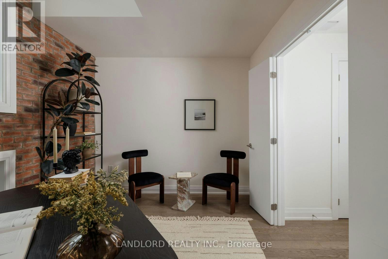 2-175 Jones Avenue, Toronto, ON, M4M 3A2 - 8
