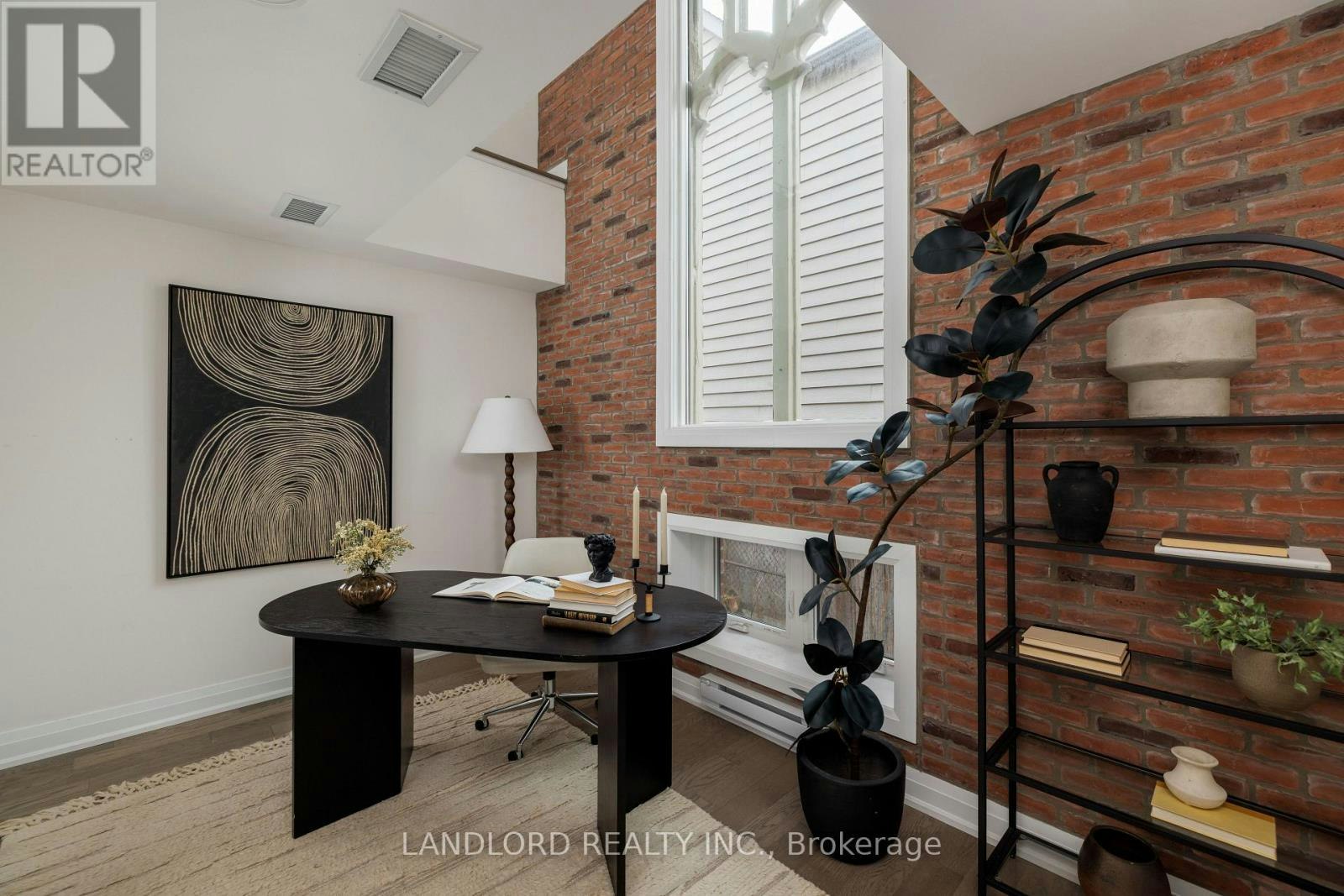2-175 Jones Avenue, Toronto, ON, M4M 3A2 - 22