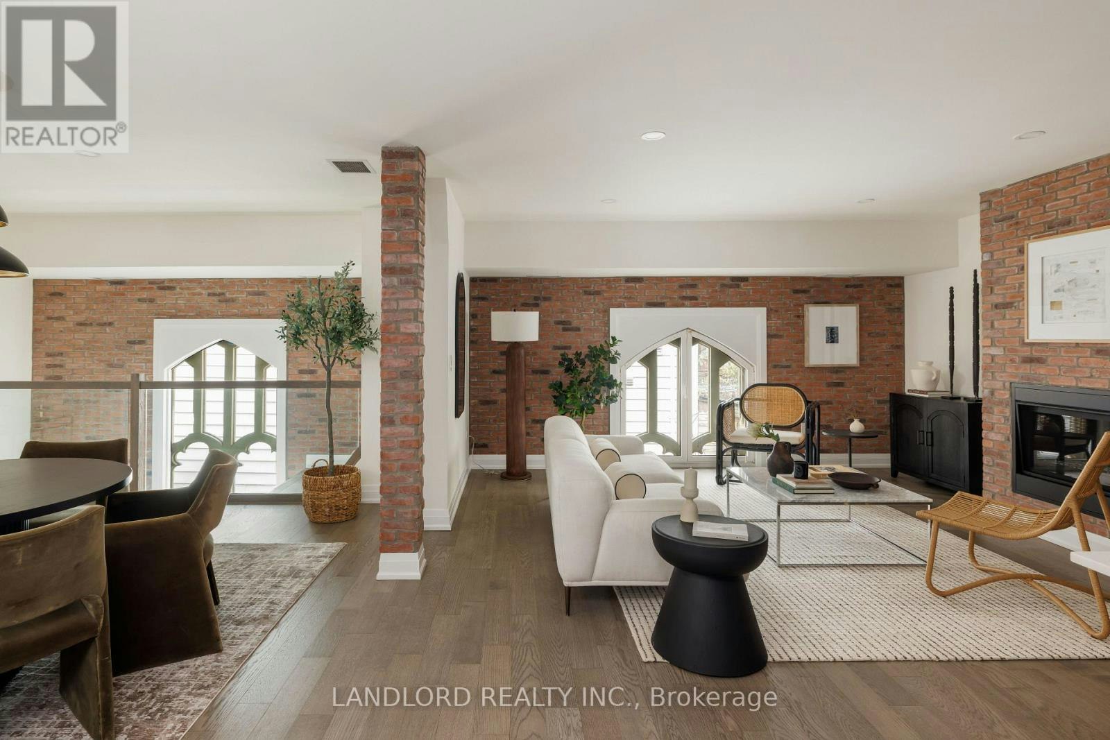2-175 Jones Avenue, Toronto, ON, M4M 3A2 - 9