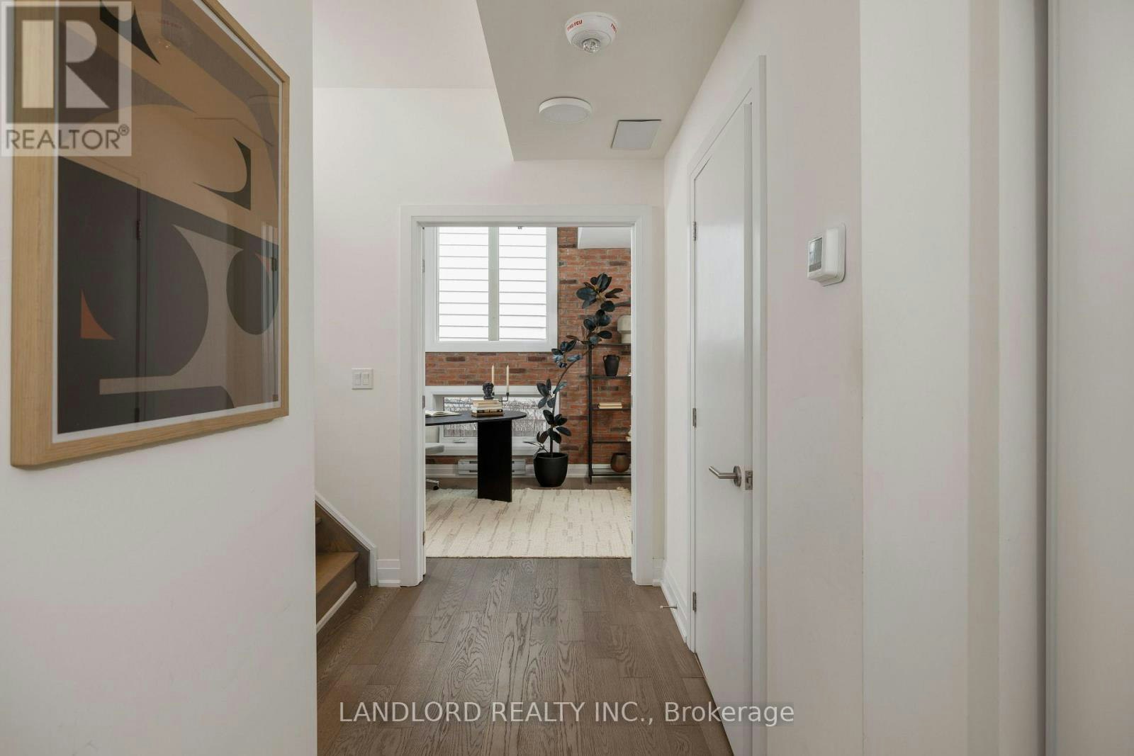 2-175 Jones Avenue, Toronto, ON, M4M 3A2 - 23