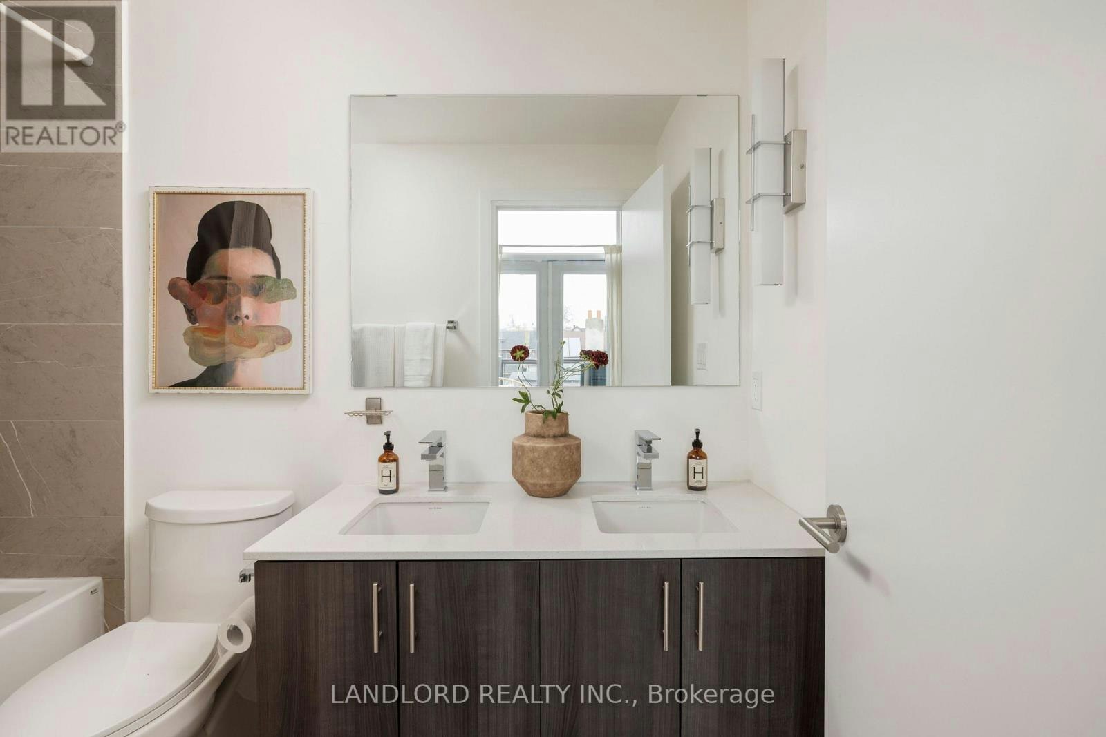2-175 Jones Avenue, Toronto, ON, M4M 3A2 - 16