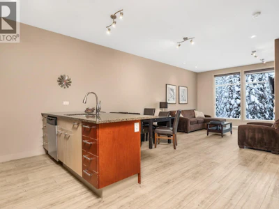 310-30 Monashee Road - 4