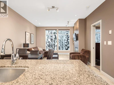 310-30 Monashee Road - 5