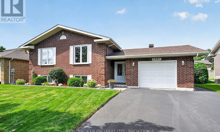 1321 Stormont Drive