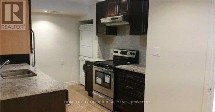 144 Shaftsbury Avenue, Richmond Hill, ON, L4C 0G2 - 2