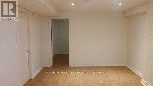 144 Shaftsbury Avenue, Richmond Hill, ON, L4C 0G2 - 4