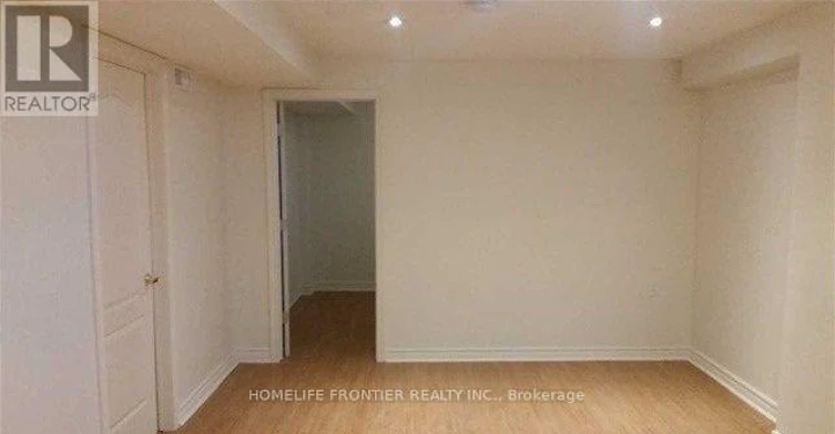 144 Shaftsbury Avenue, Richmond Hill, ON, L4C 0G2 - 4