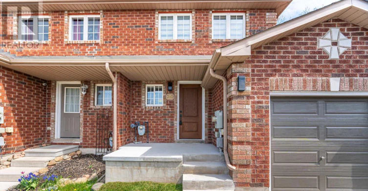 340 Dunsmore Lane, Barrie, ON, L4M 7B2 - 2