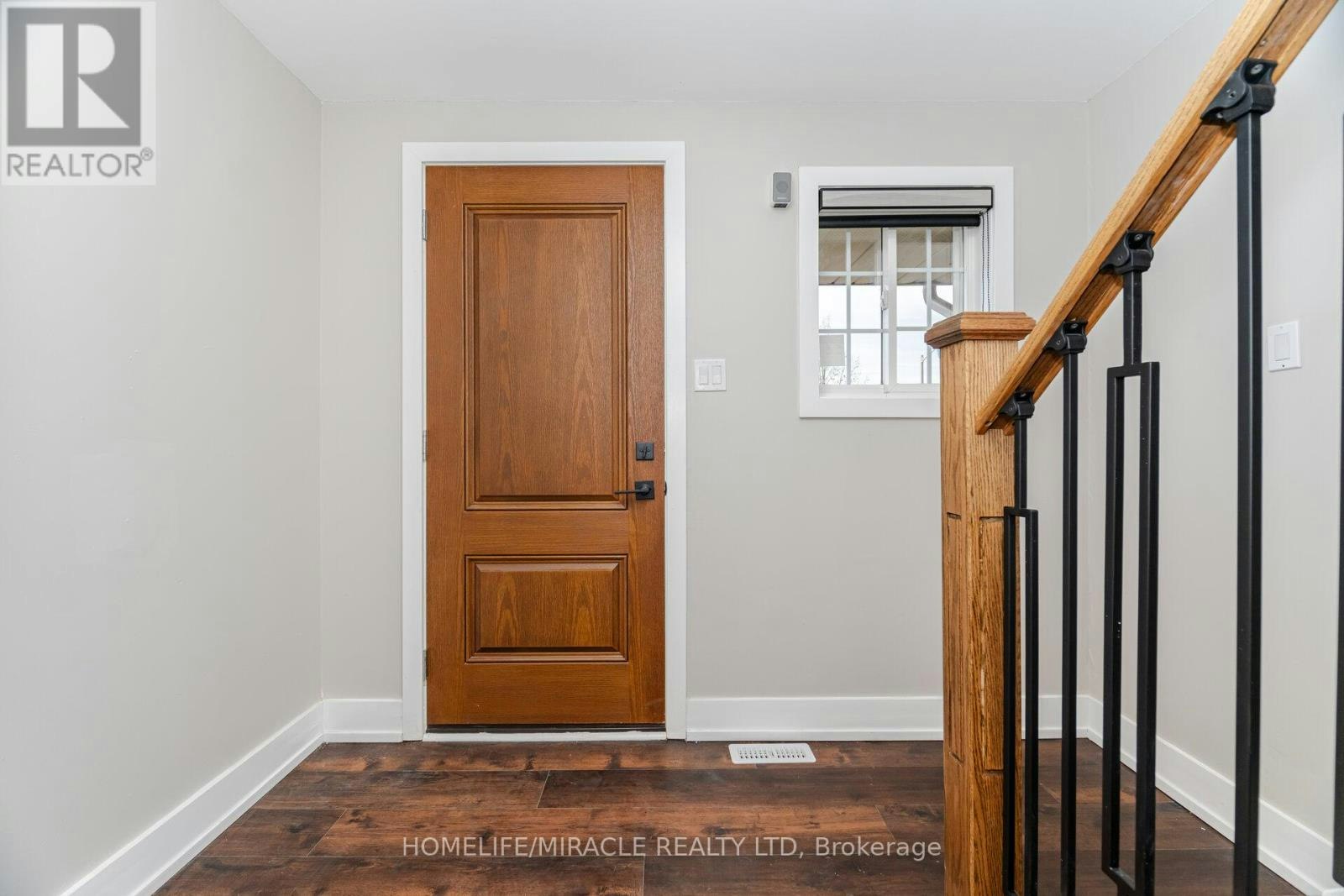340 Dunsmore Lane, Barrie, ON, L4M 7B2 - 6