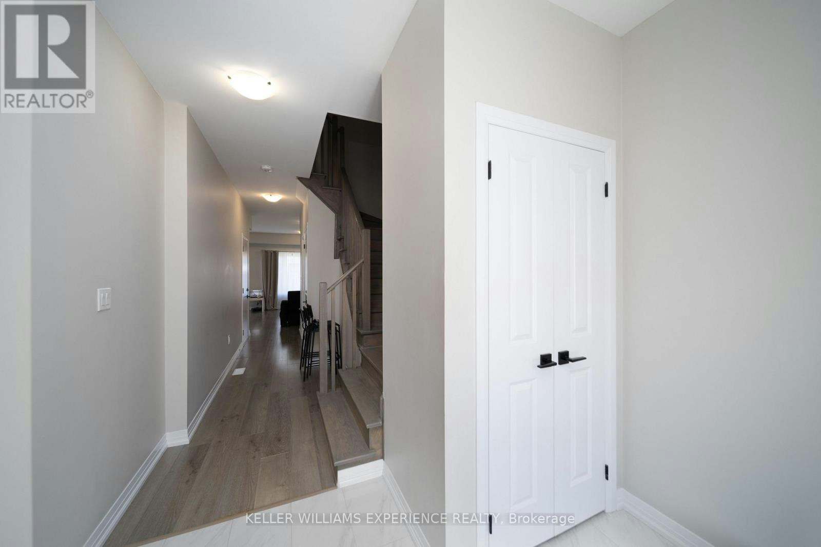 147 Turnberry Lane, Barrie, ON, L9J 0M4 - 7