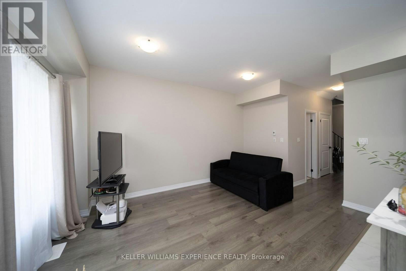 147 Turnberry Lane, Barrie, ON, L9J 0M4 - 3