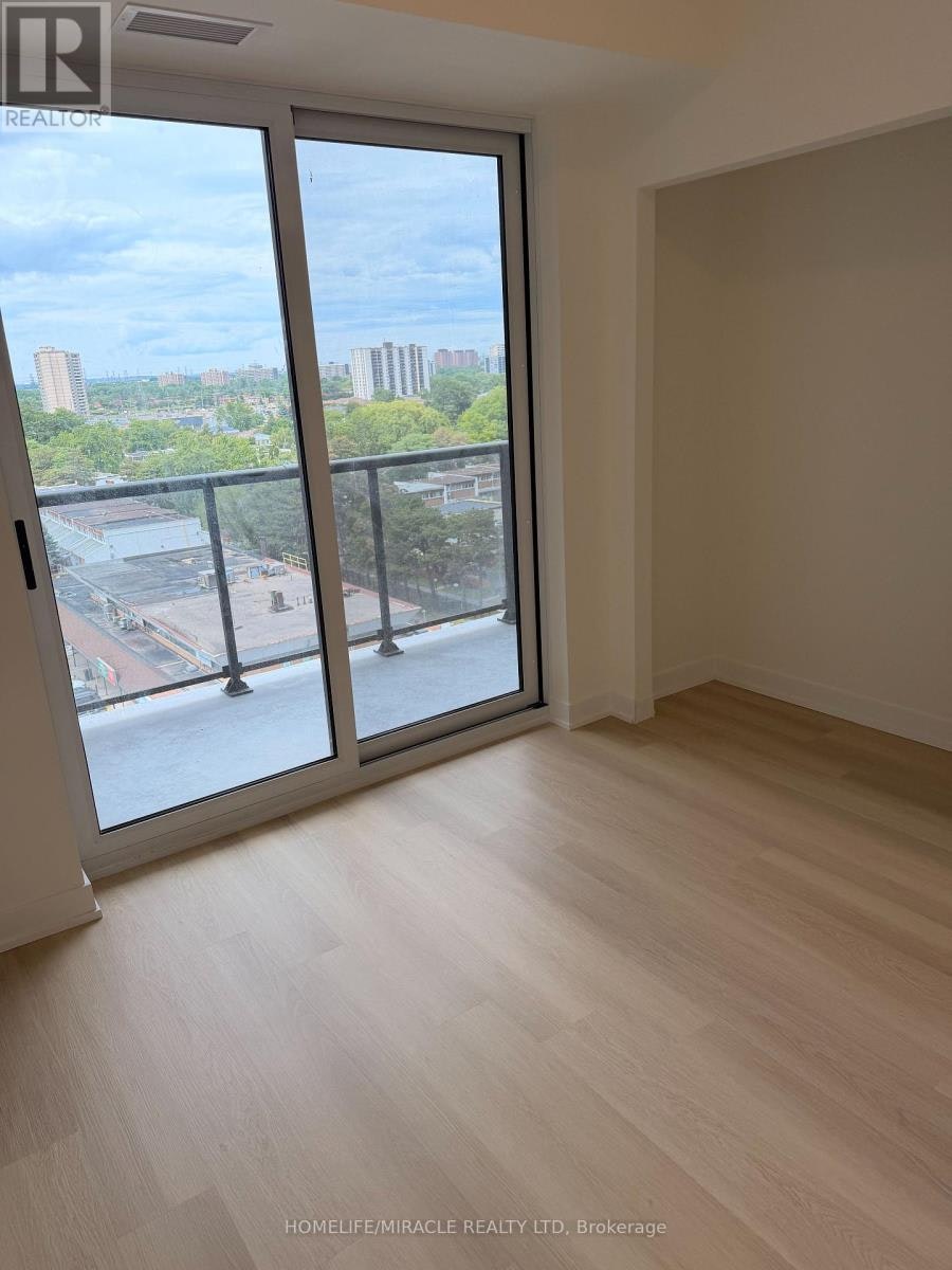 903-2825 Jane Street, Toronto, ON, M3N 0A8 - 6