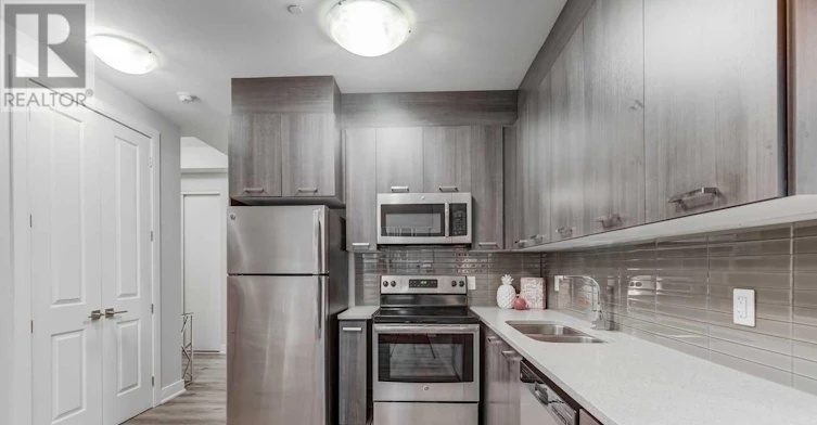 516-150 Main Street W, Hamilton, ON, L8P 1H8 - 4