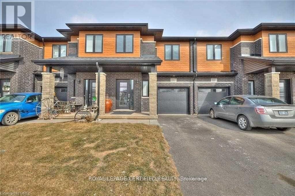 6667 Cropp Street, Niagara Falls, ON, L2E 7B3 - 2