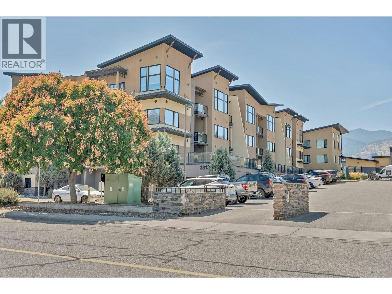310-3313 Wilson Street, Penticton, BC, V2A 8J3