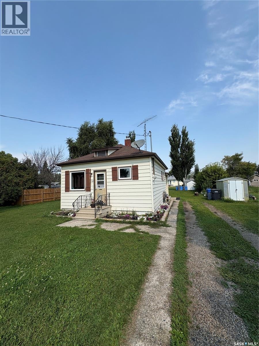 114 Road Avenue, Langenburg, SK, S0A 2A0