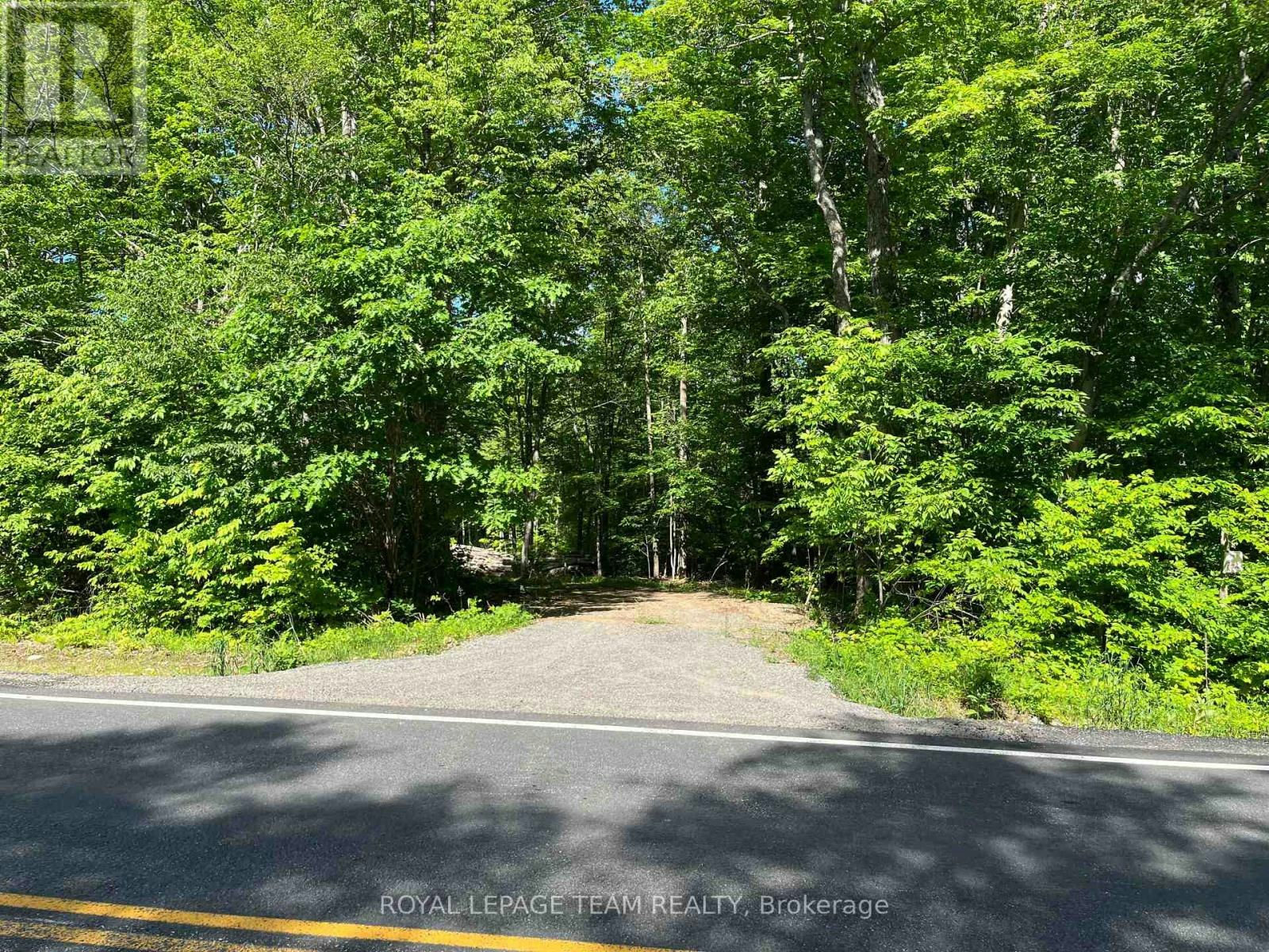 00 Siberia Road, Madawaska Valley, ON, K0J 1B0