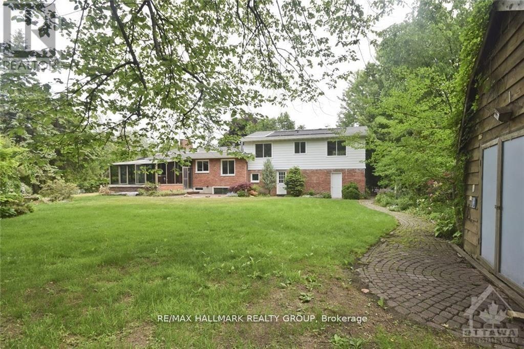 14 Whippoorwill Drive, Ottawa, ON, K1J 7J2 - 26