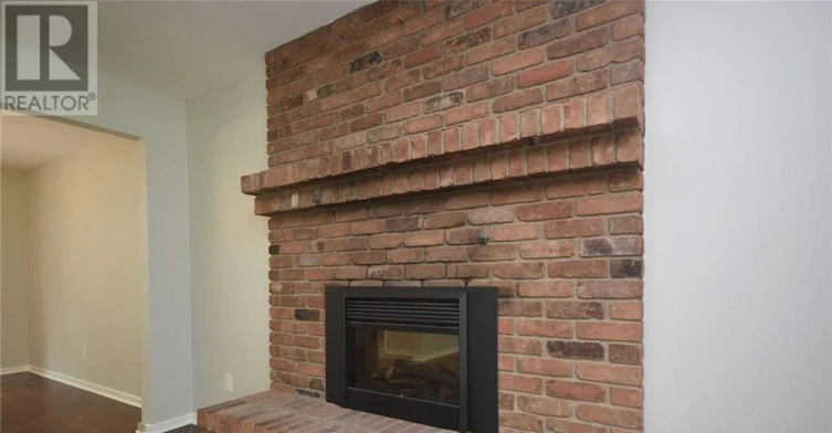 14 Whippoorwill Drive, Ottawa, ON, K1J 7J2 - 4