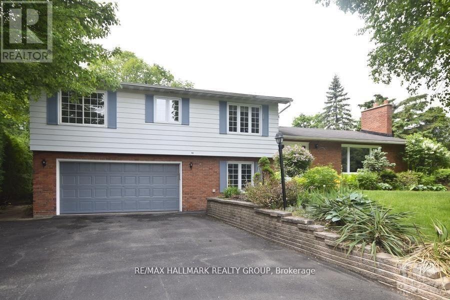 14 Whippoorwill Drive, Ottawa, ON, K1J 7J2