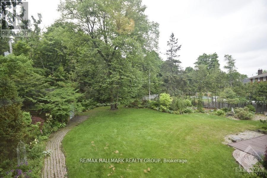 14 Whippoorwill Drive, Ottawa, ON, K1J 7J2 - 28